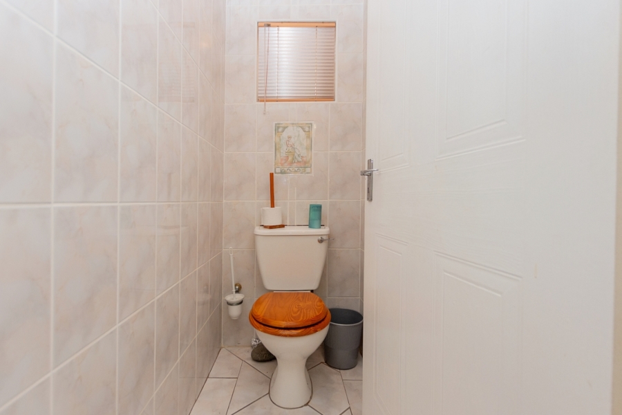 4 Bedroom Property for Sale in Port Owen Western Cape